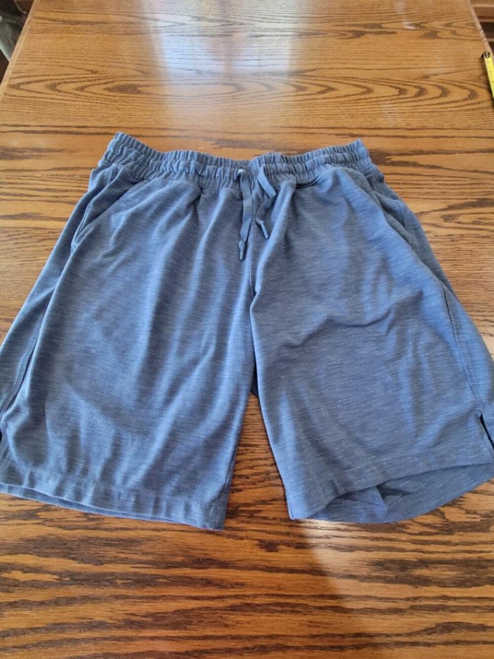 Mondetta Women's Shorts, Size Larger - Picture 2 of 7
